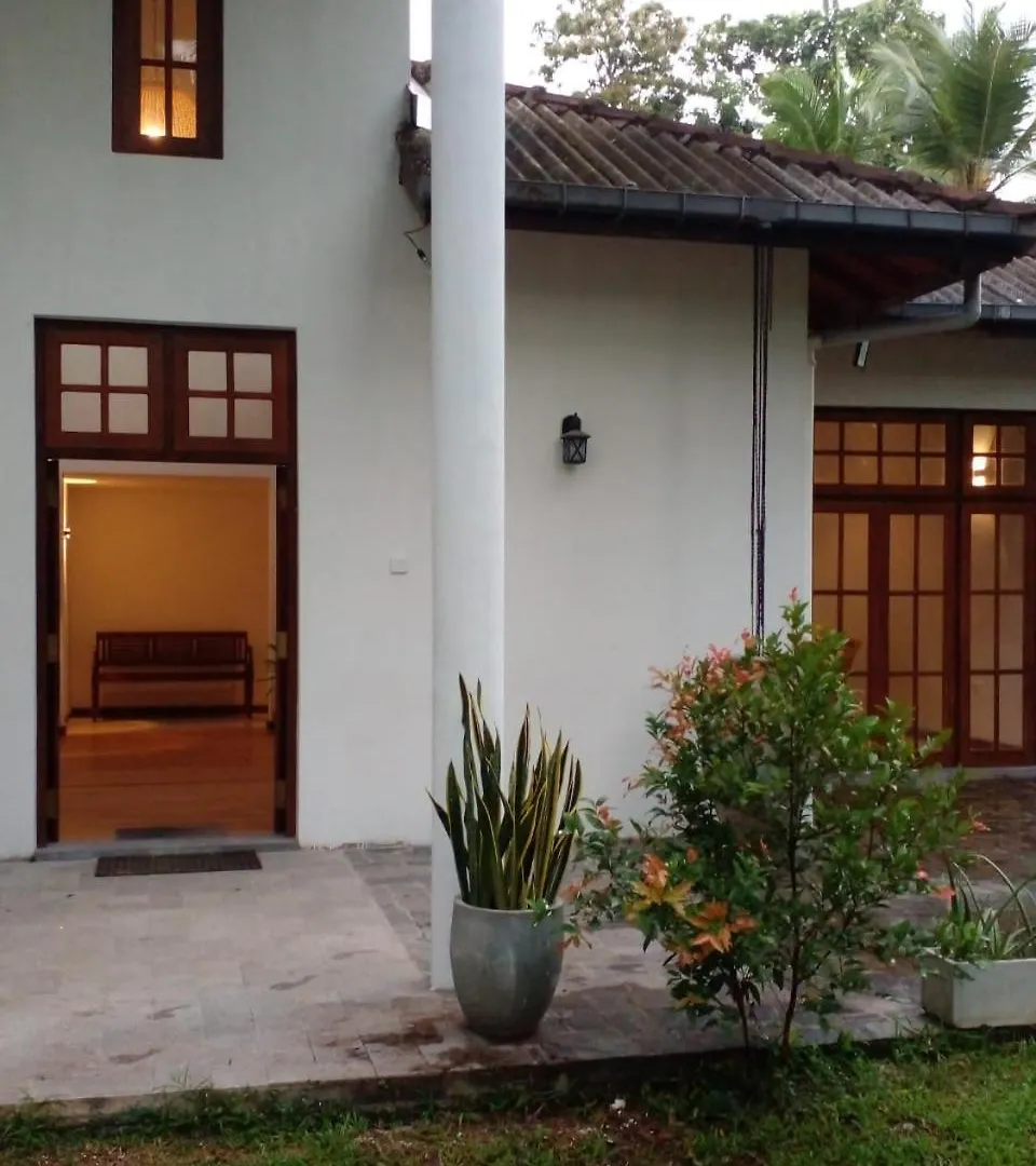 Guest house The Escape, Minuwangoda